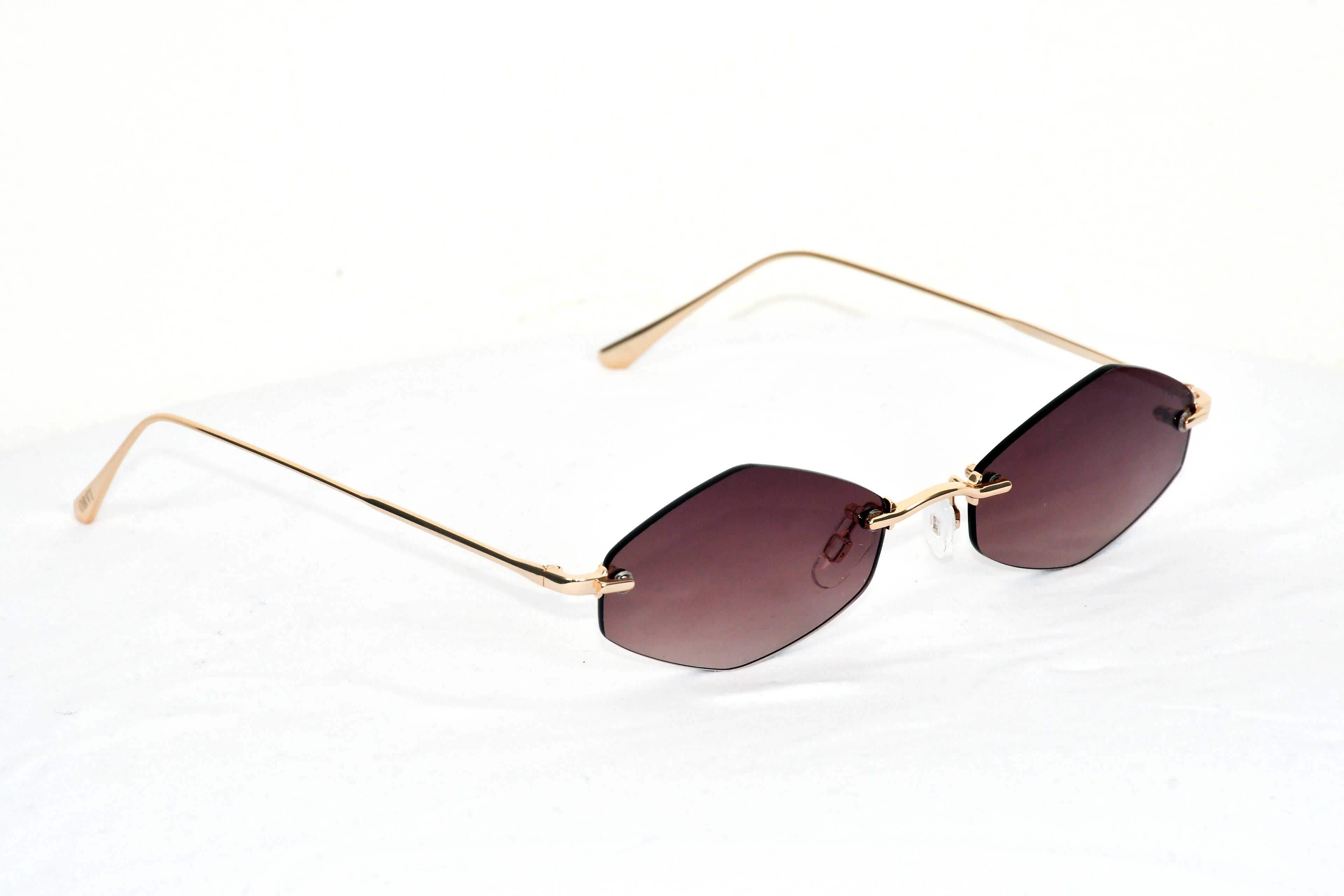 Luxury 2